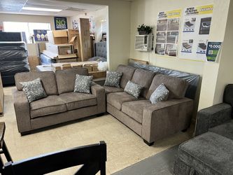 Sofa & Loveseat 