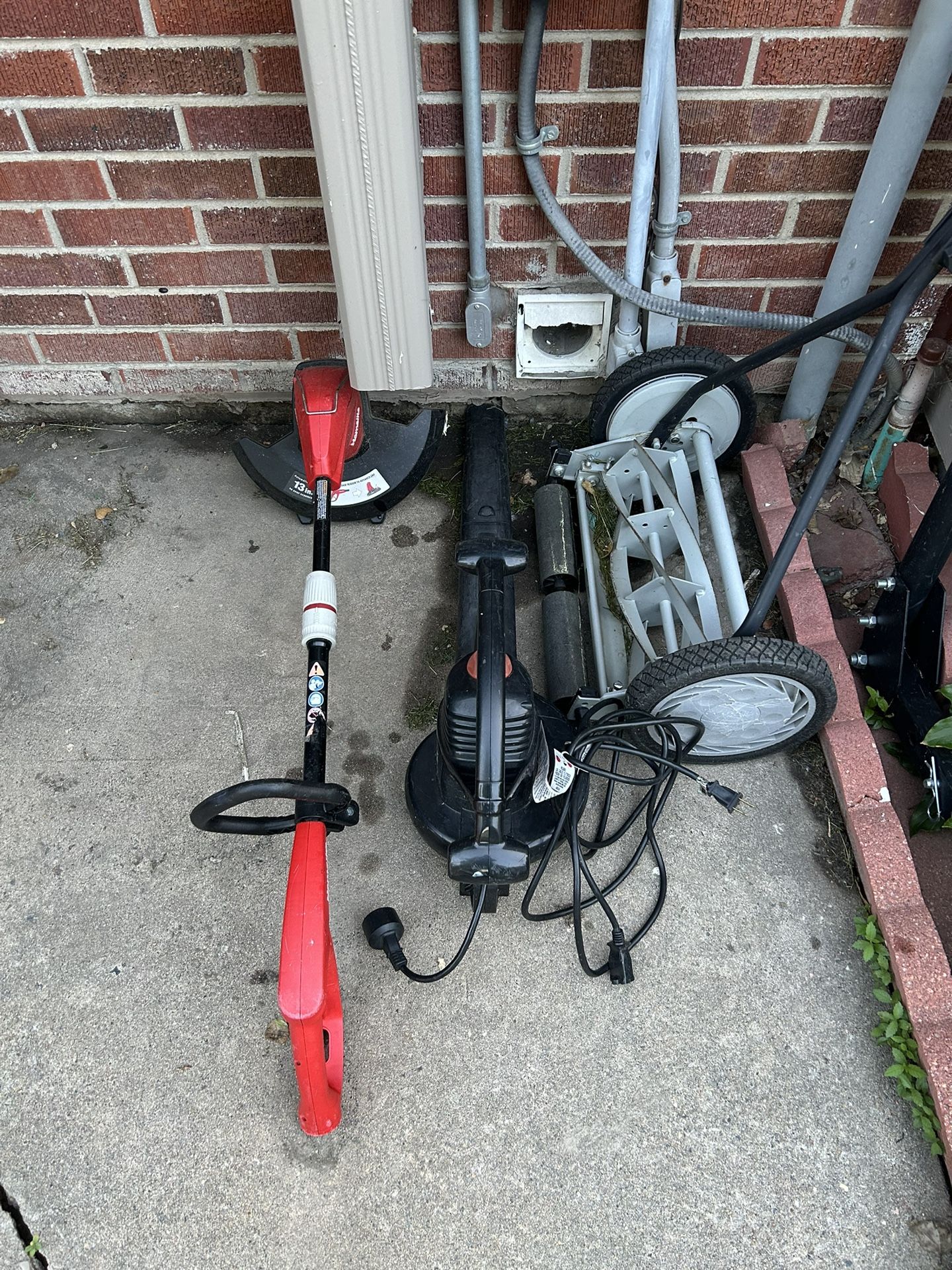 Leaf blower weedeater push mower