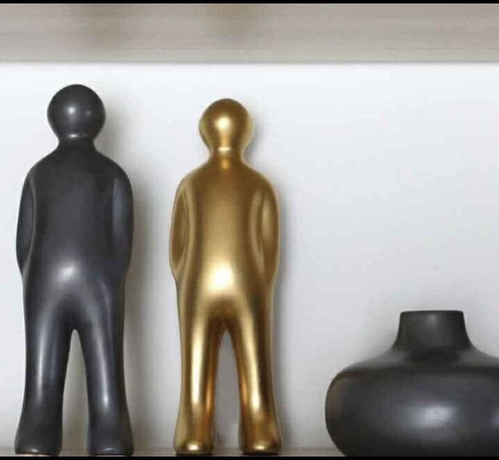 THE VISITOR  HUMAN CERAMICS (2)