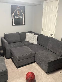 Modular couch. Great condition