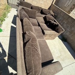 U-shaped sectional