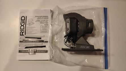 READ! RIDGID R(contact info removed)1 JOBMAX JIG SAW ATTACHMENT HEAD ONLY WITH ANTI-SPLINTER INSERT & FIVE BLADES