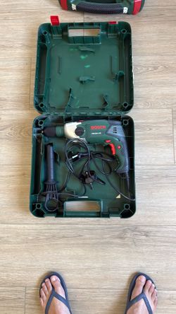 Bosch Drill + Drill bits