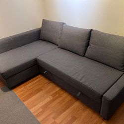Sleeper Sectional, 3 Seats With storage