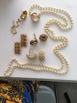Vintage Jewelry Clip And Post