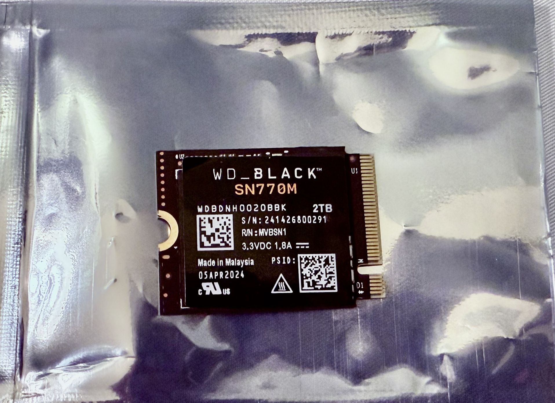 Western Digital WD BLACK 2TB M.2 NVMe 2230 SSD