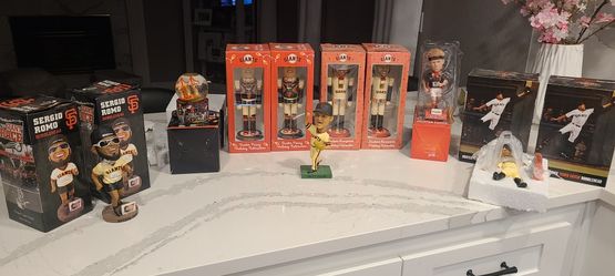 San Francisco Giants BobbleHeads & Nutcrackers
