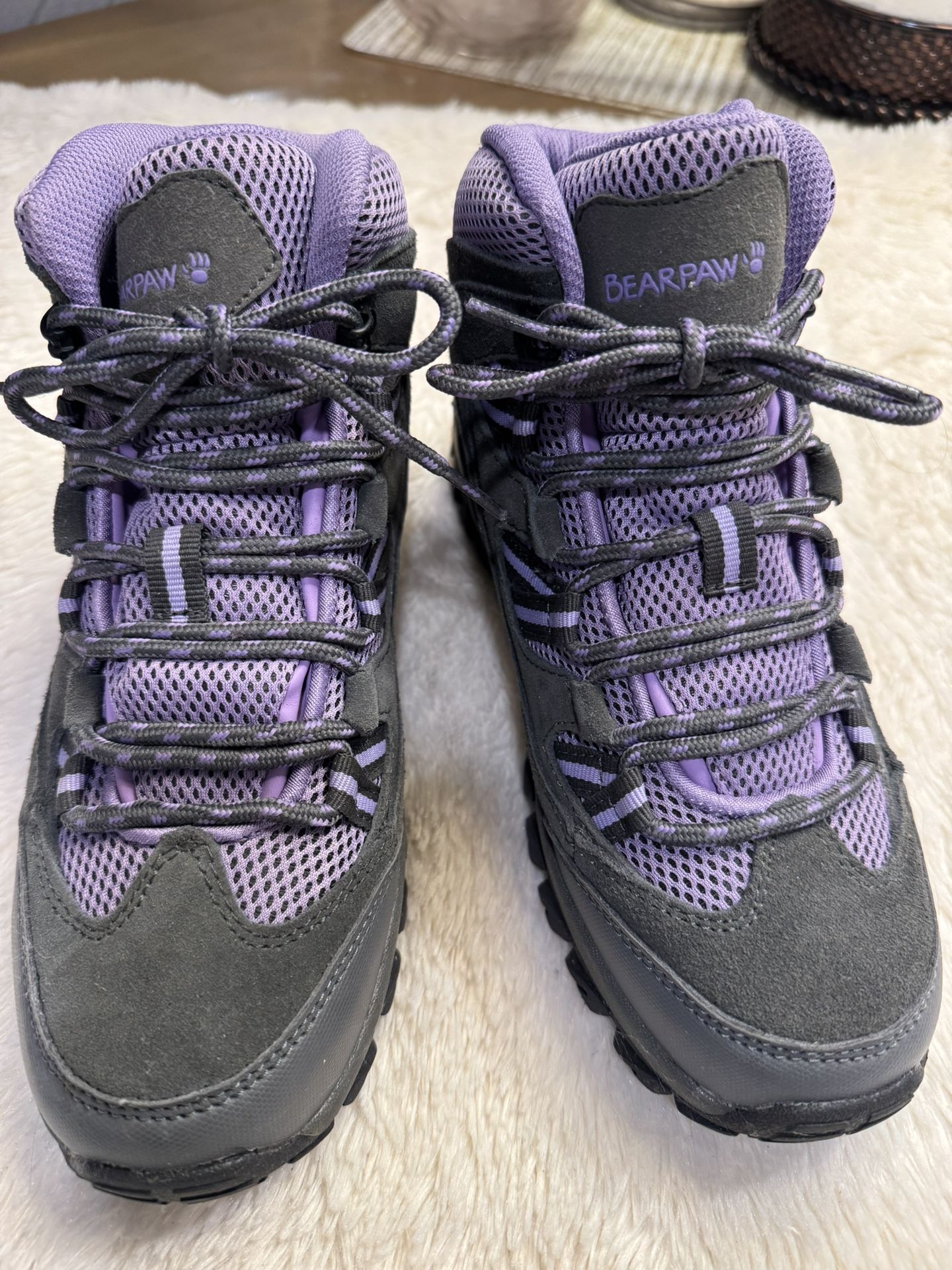 Womens Size 7 - Bearpaw Flat Heel Hiking Boots - Charcoal Grey Purple