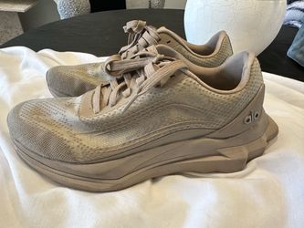 Alo sneakers