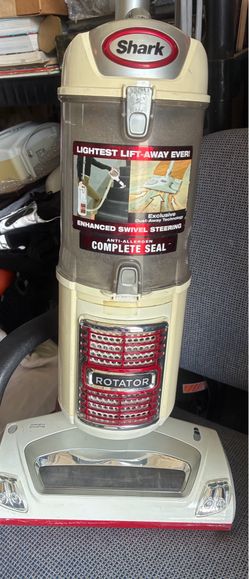 Shark Rotator Lift-Away Upright Vacuum