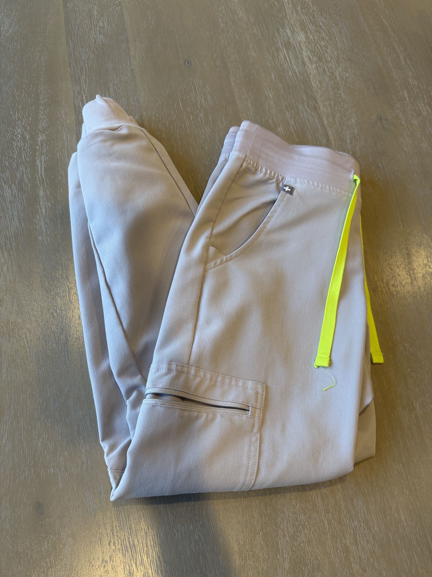 FIGS Zamora Petite Jogger Pants