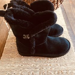 American Eagle Shoes