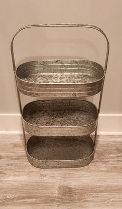 3 TIER GALVANIZED DESSERT STAND