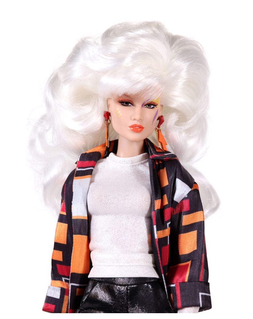 I AM A GIANT! Misfits PIZZAZZ and ROXY Jem and the Holograms 35th Anniversary Integrity Toys Doll
