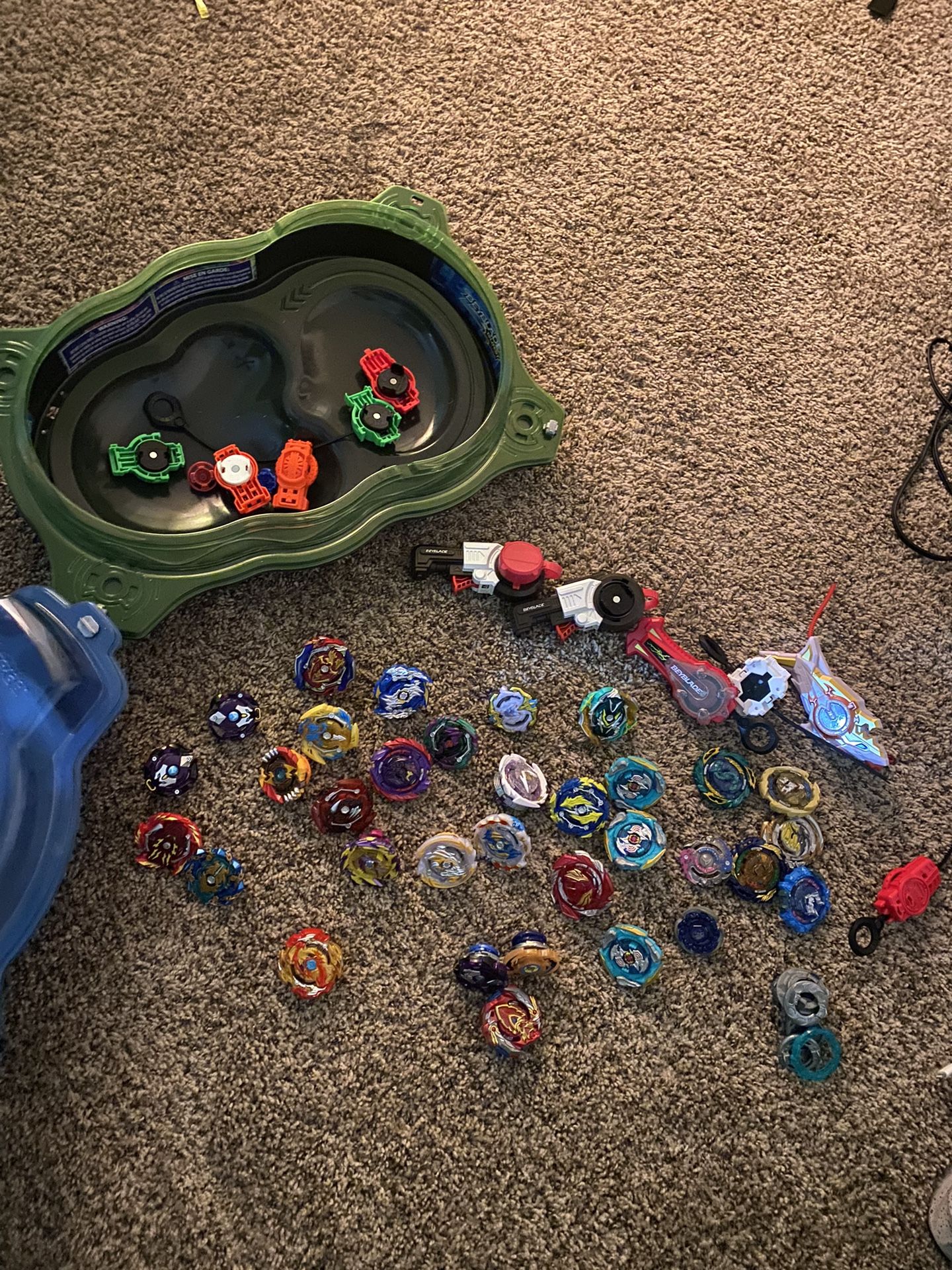 Beyblade lot
