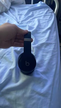 Beats Solo 4