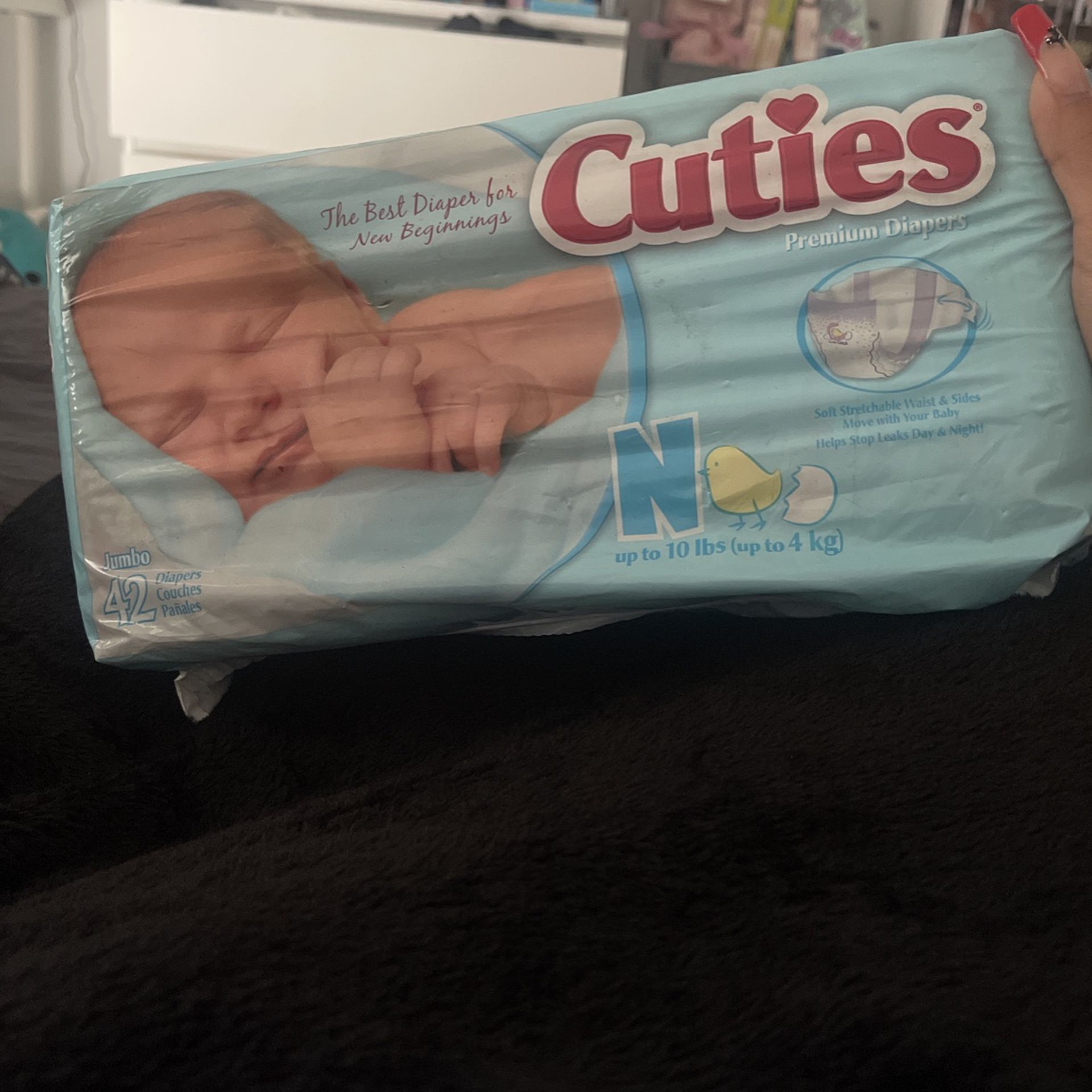 newborn baby diapers 