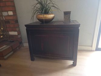 antique Chinese treasure trunk decorative accent table