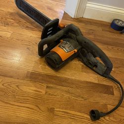Electric handsaw. Hardly used