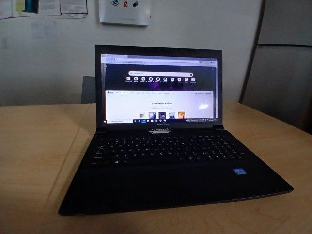 LENOVO LABTOP COMPUTER WINDOWS 10 PRO 500 GIGS HARD DRIVE STORAGE AND 4 GIGS RAM MEMORY