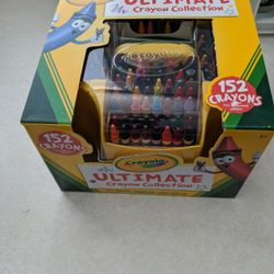 Crayola Crayon Collection In caddy