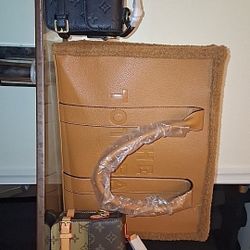 Designer Bags And Wallets