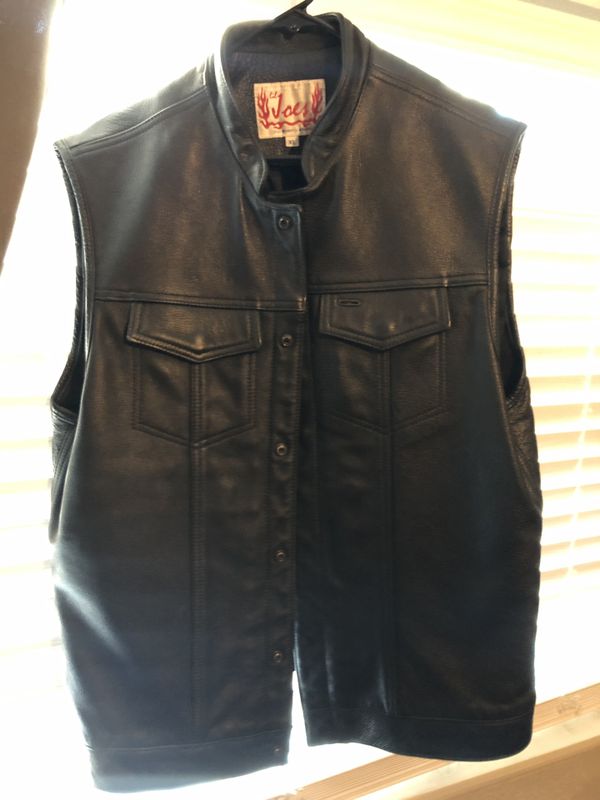 lil joes vest