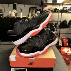 Bred 11 Low Sz 9.5 DS