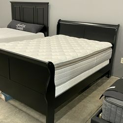 NEW QUEEN Pillow Top Mattress STILL IN PACKAGE 39 Down