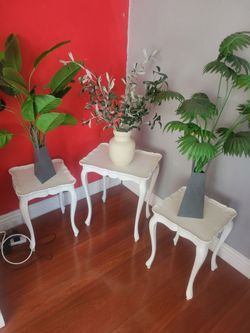 Set 3 decorative small tables