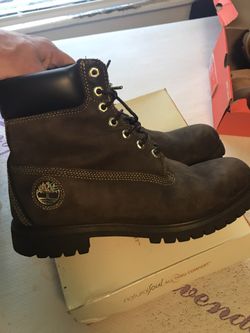 Mens Timberland Boots Limited Edition Chocolate And Gold Size 10
