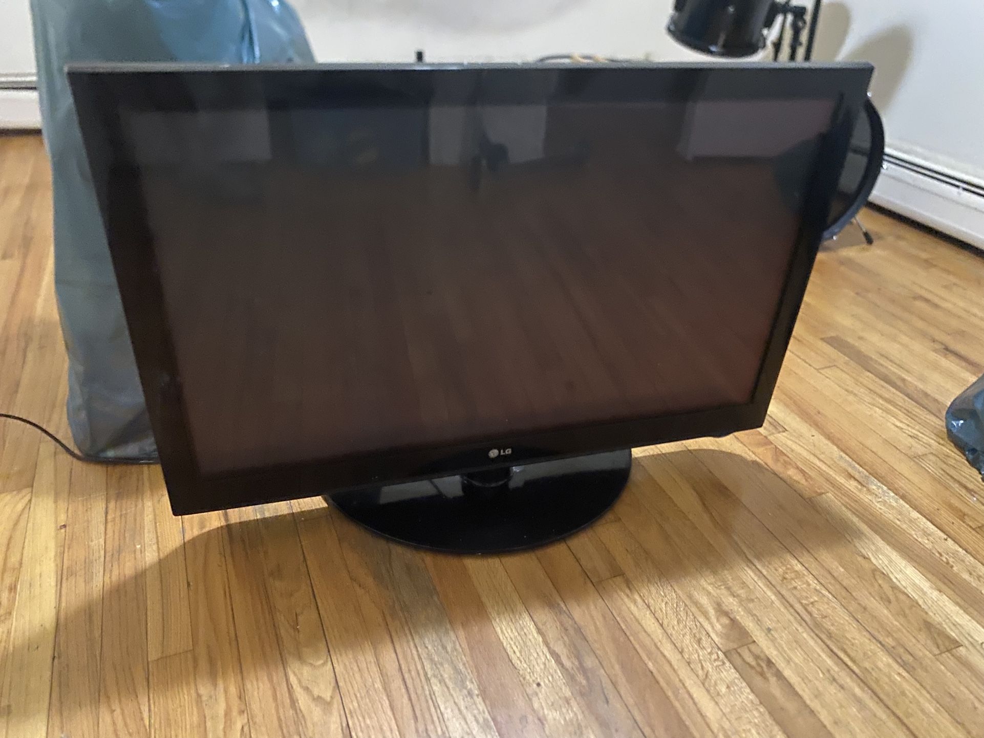 LG plasma tv 42pq30