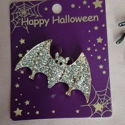 Decorative Bat Black & Silver Stones