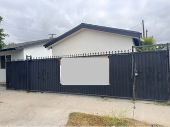 Gate + motor
