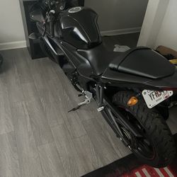 2018 Yamaha R3