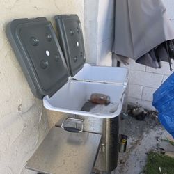  Tommy Bahama 100 Quart Stainless Steel Rolling Cooler