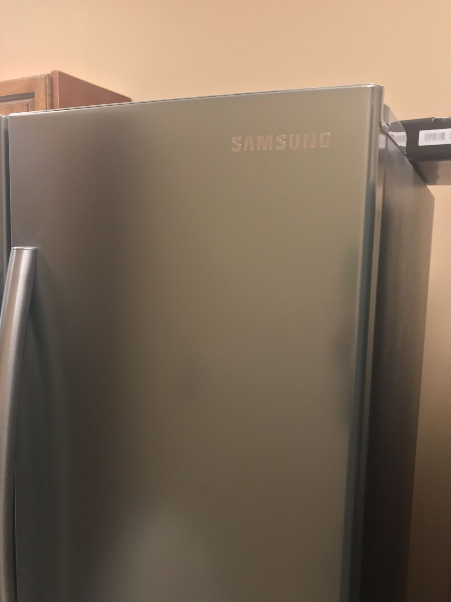 Refrigerator Samsung fridge and freezer