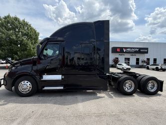 🚛 NEW ARRIVAL - 2024 FREIGHTLINER CASCADIA 126SLP LOW MILES!! 🔥