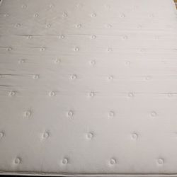 Serta Ki,ng matt,ress 11 inch, Medium firm, tight Top, innerspring.