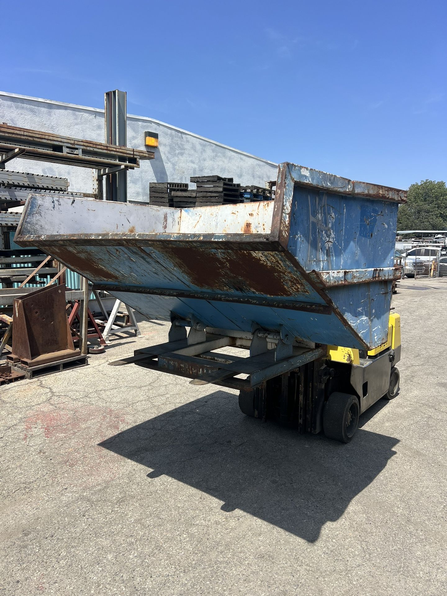 FORKLIFT DUMP HOPPER