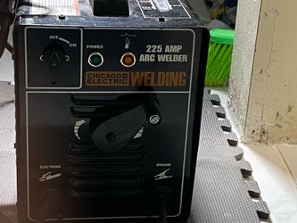 225 AMP arc welder