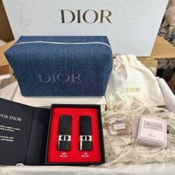 Spark Your Artistic Vision with Professional Makeup Artist Collection central leg