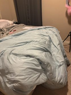 Queen/king Comforter With 3 Matching Pillow