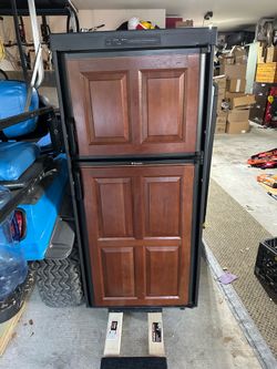 Dometic rv fridge/freezer