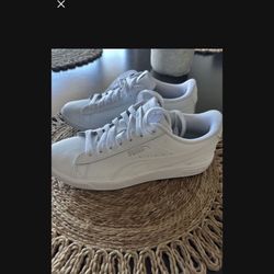 Woman’s Tennies