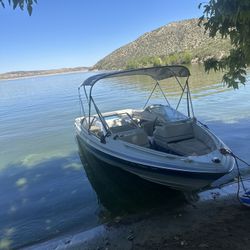 1989 Bay liner capri