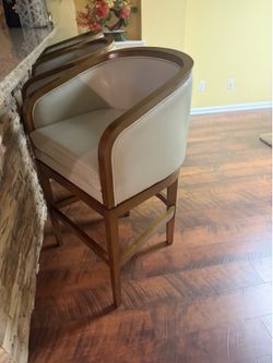 Set of 3 upscale Bar Stools