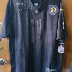 Brand New Nike Pittsburgh Steelers Chase Claypool Jersey