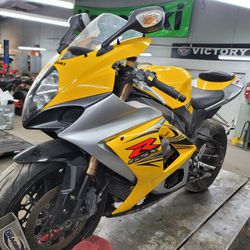 07/08 Gsxr 1k Rings in Good Shape But Needs Work Looking To Make a Quick Sell So Shoot Your offers
