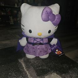 Hello Kitty Greeter Halloween Vampire 